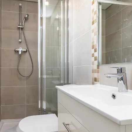 Numar Ai By Algarvemanta ヴィーラ・ノーヴァ・デ・カセラ